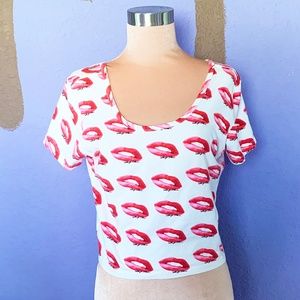 Marilyn Monroe Lips Crop Top Size XL